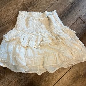 Ruffled skirt